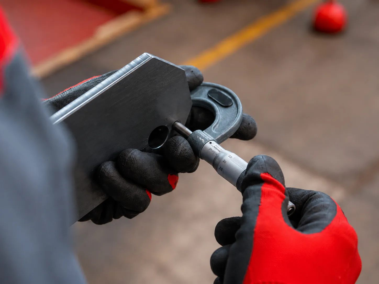 Nelotiv CMM inspection for robotic components