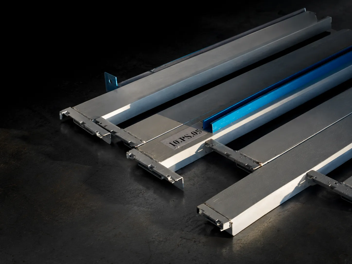 Aluminum and carbon fiber frame components
